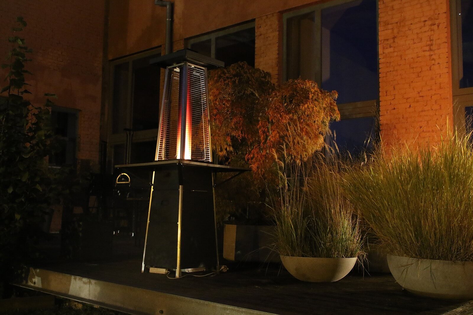 Stephan Chauffage Combustibles Lannion CHAUFFE TERRASSE VULCANO SKYFIRE PELLET 7